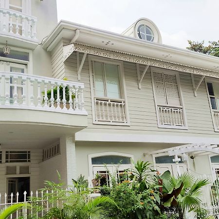 Charming La Casita Mercedes, 5Br And 5Tb For Family And Friends Staycation Makati City Ngoại thất bức ảnh
